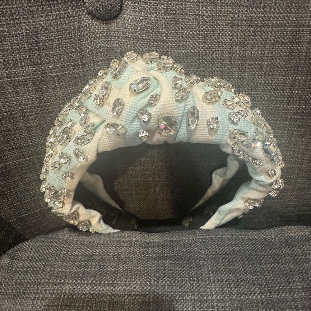 La Bella headband